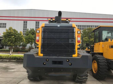 162kW 2200r / Min 5 Ton Wheel Loader Machine 955T Digging Depth 165mm